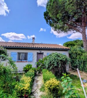 Cintegabelle charmante maison au coeur du Village avec jardin et garage
