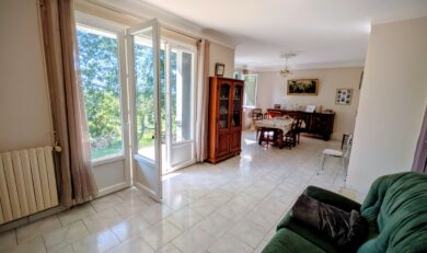 CINTEGABELLE – Maison plain-pied T5 – 125 m² – Terrain 2419 m²