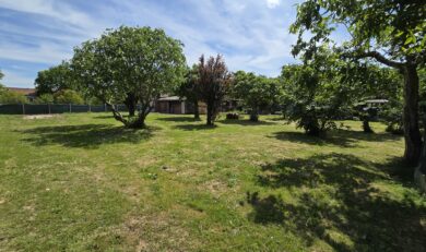 Eaunes, Terrain Plat Constructible d&rsquo;environ 644 m²