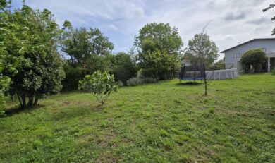 Beaumont sur Léze, Maison Traditionnelle T5 sur un terrain clos d&rsquo;environ 1 500 m².